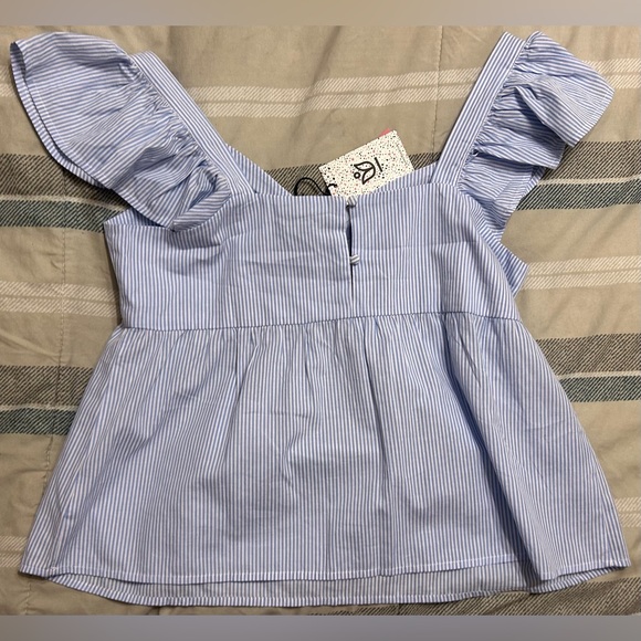 NWT Andrée by Unit Top - Picture 5 of 5